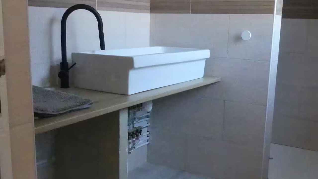 Photo of Bathroom in Tours-en-Vimeu