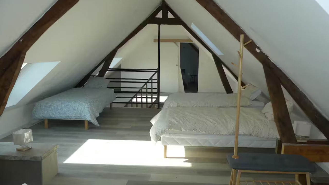 Photo of Bedroom in Tours-en-Vimeu