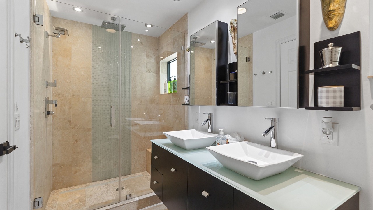 Photo of Bathroom in South Corals