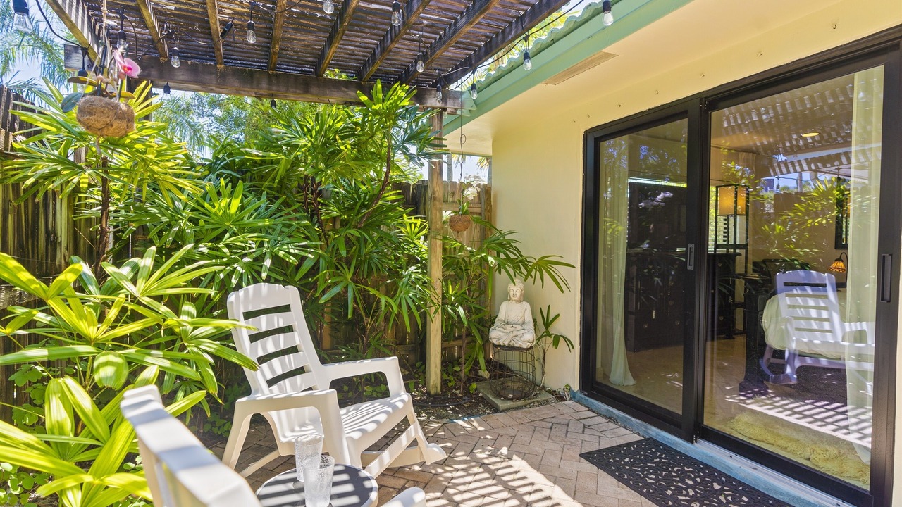 Photo of Patio Balcony in South Corals