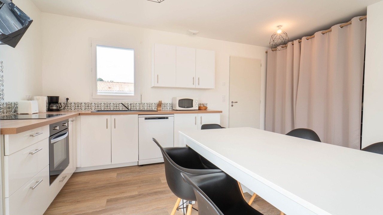 Photo of Kitchen in Saint-Paul-en-Born