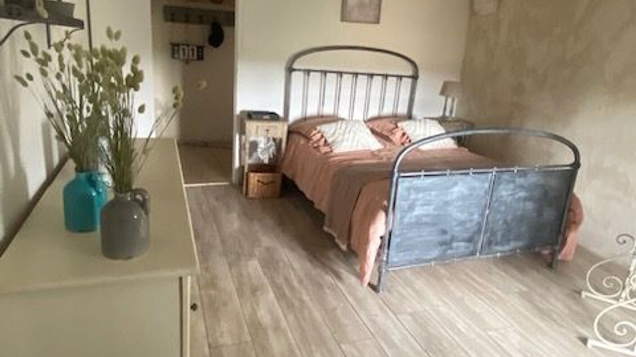 Photo of Bedroom in Sainte-Gemme-la-Plaine