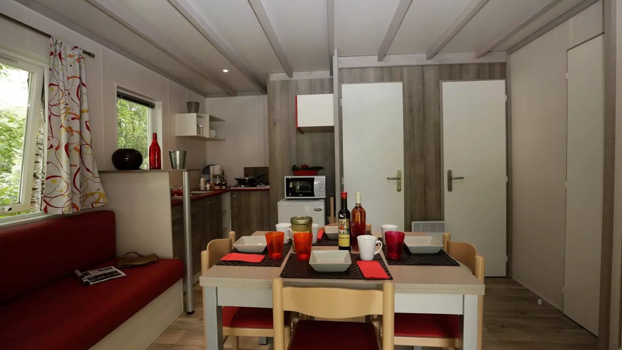 Photo of Others in Alliat