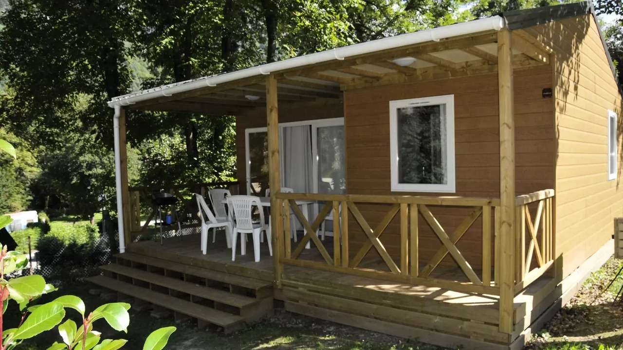 Photo of Patio Balcony in Alliat