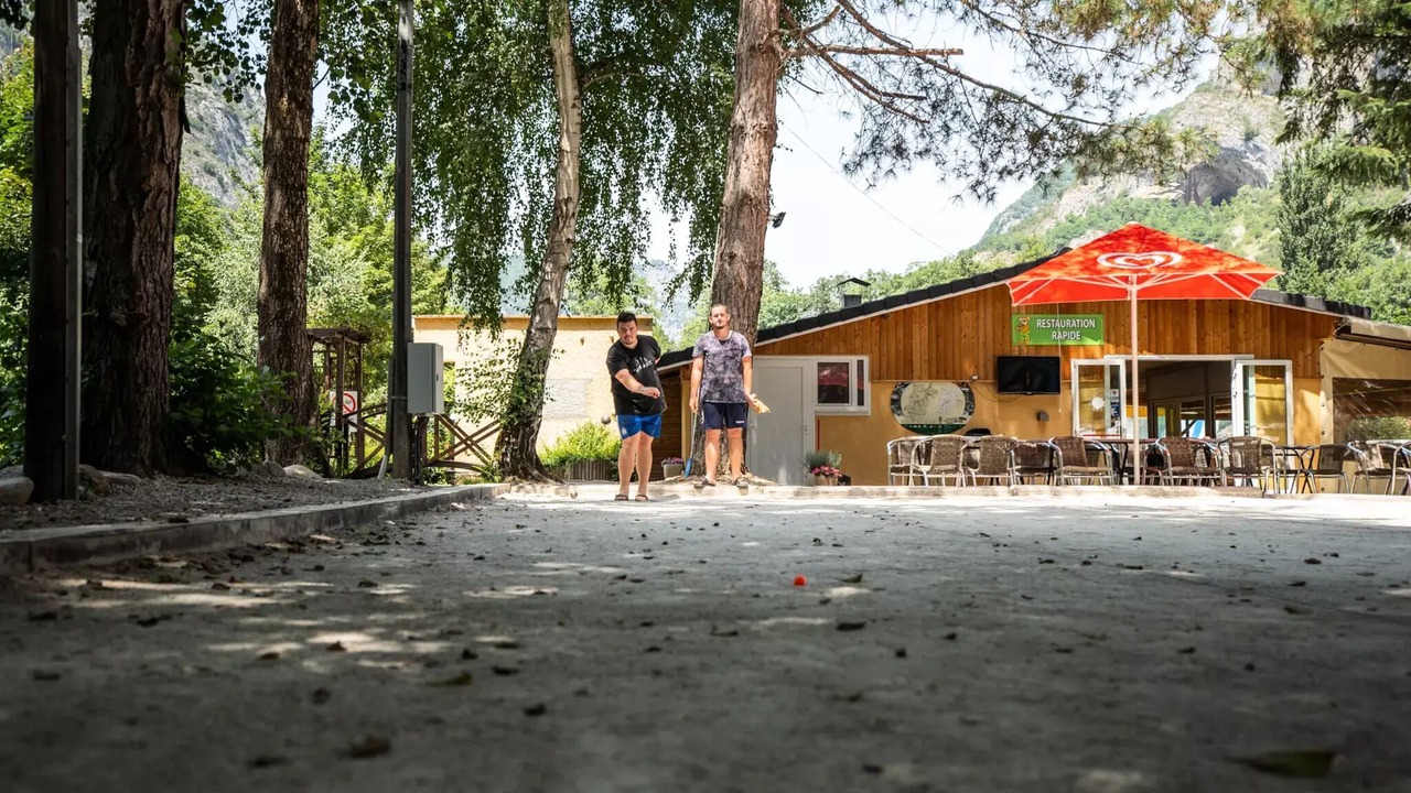 Photo of Patio Balcony in Alliat