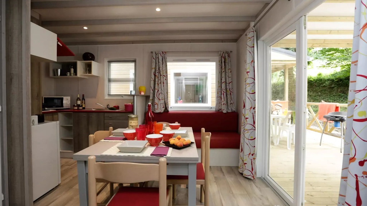 Photo of Others in Alliat