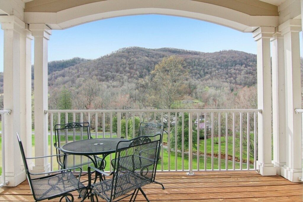 Photo of Others in Maggie Valley