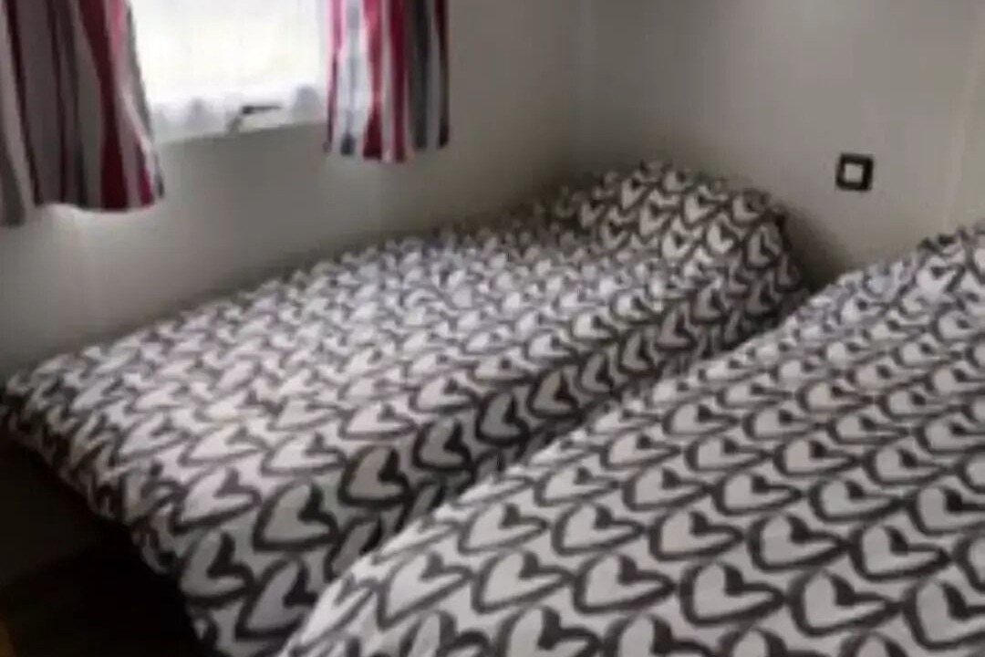Photo of Bedroom in Long