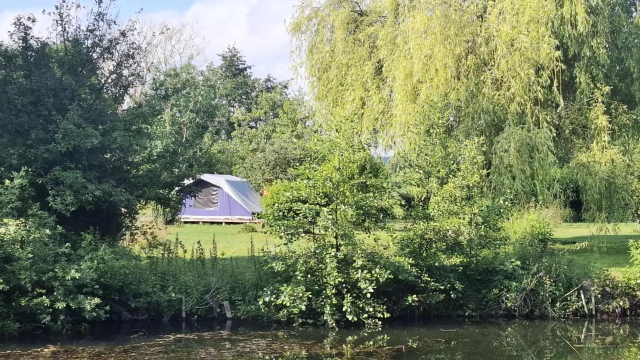 Photo of Outdoor in Long