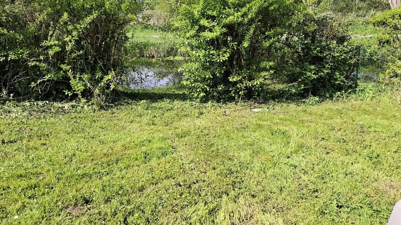 Photo of Outdoor in Long