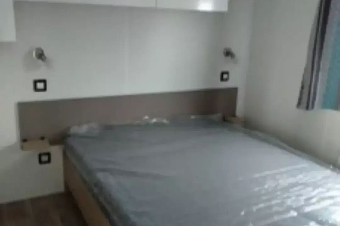 Photo of Bedroom in Long