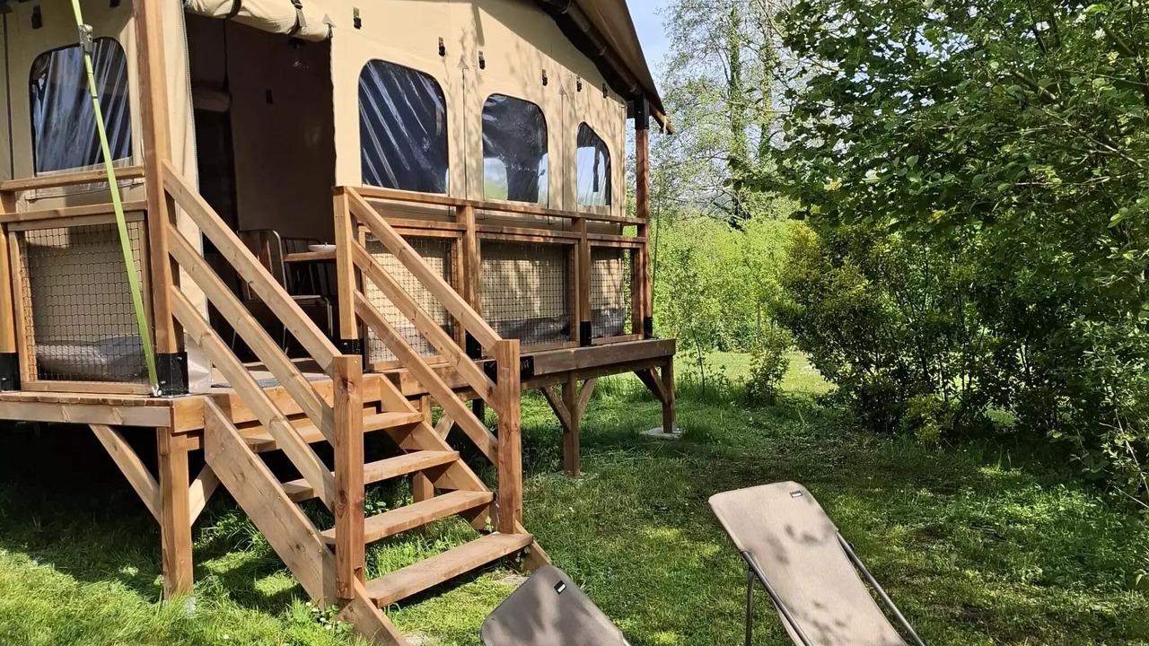 Photo of Patio Balcony in Long