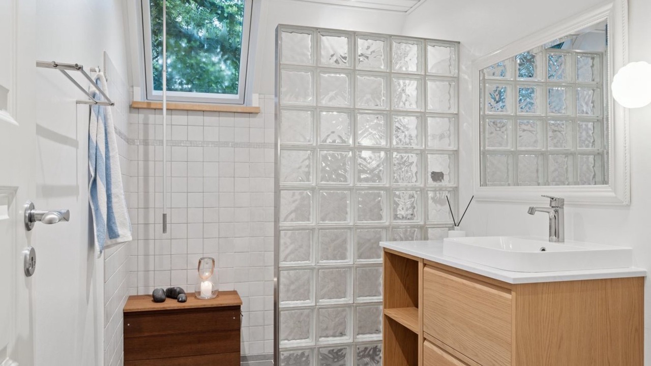 Photo of Bathroom in Rageleje