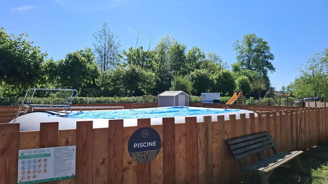 Photo of Outdoor in Long