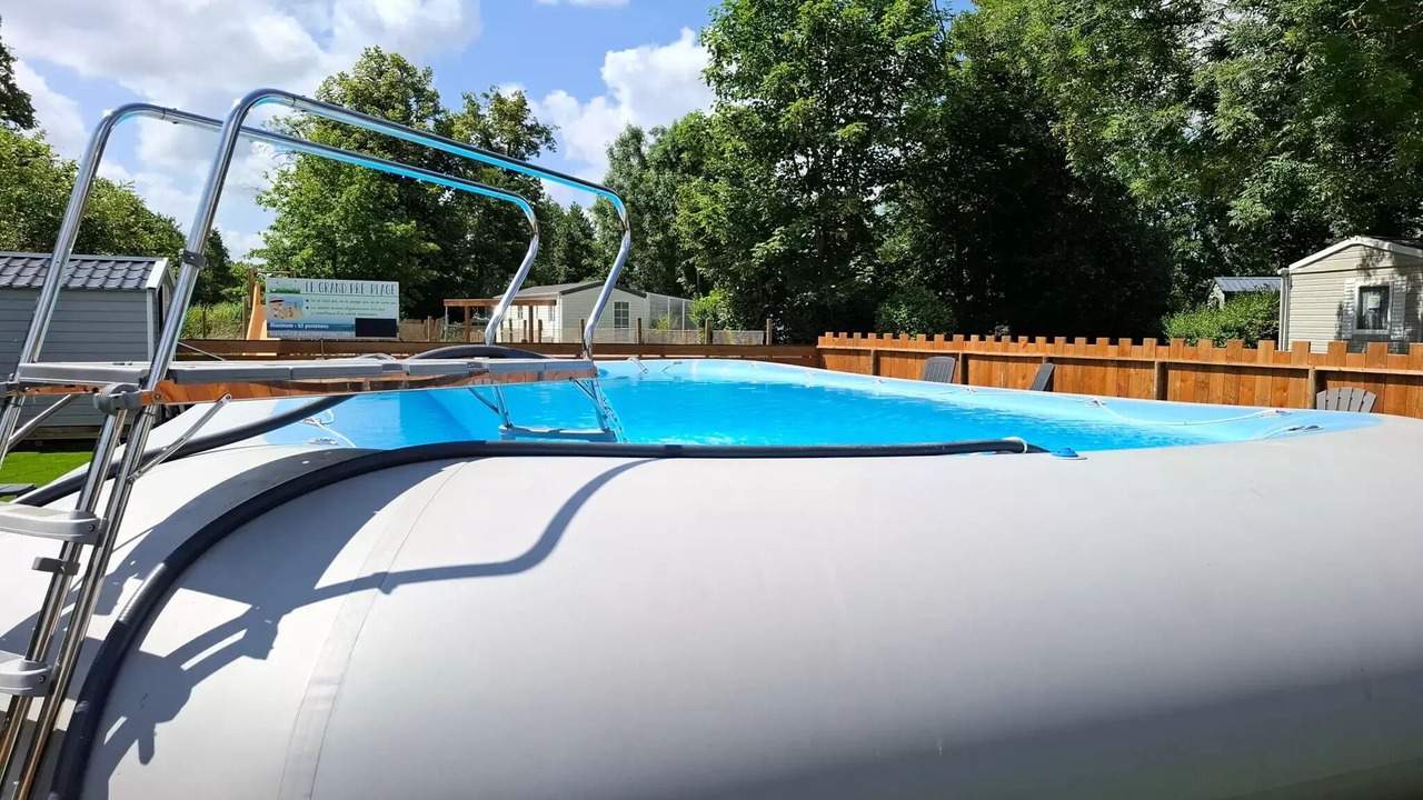 Photo of Outdoor in Long