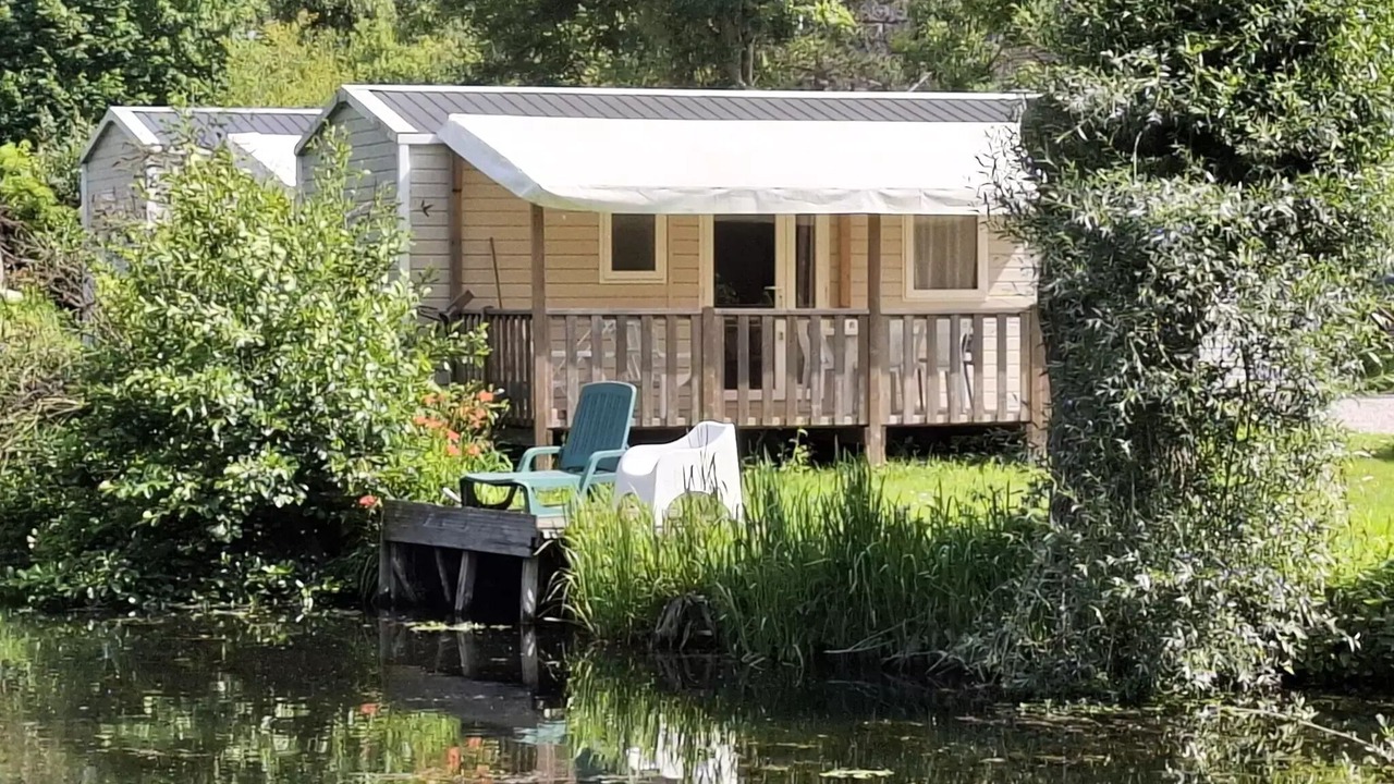 Photo of Outdoor in Long