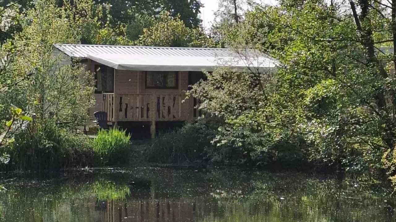 Photo of Outdoor in Long