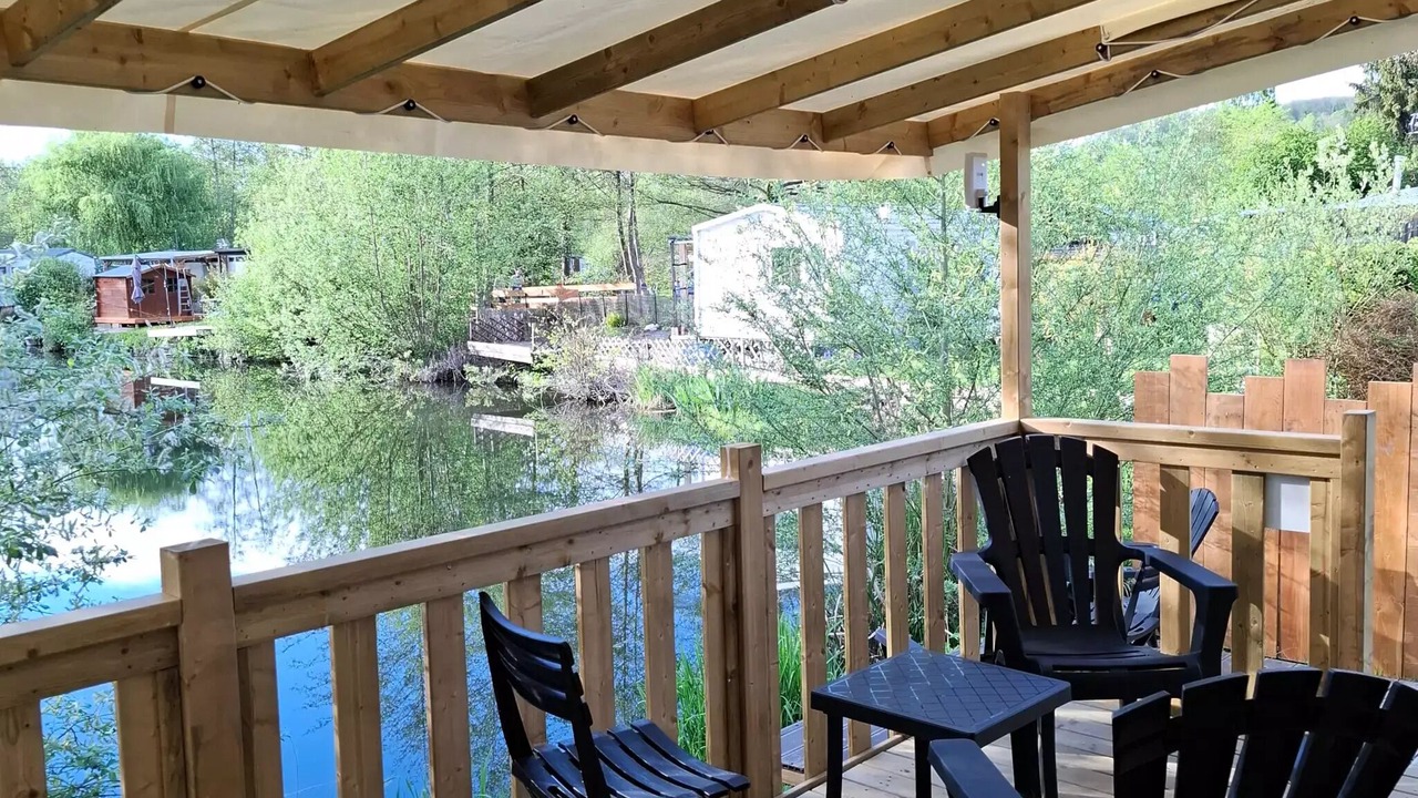 Photo of Outdoor in Long