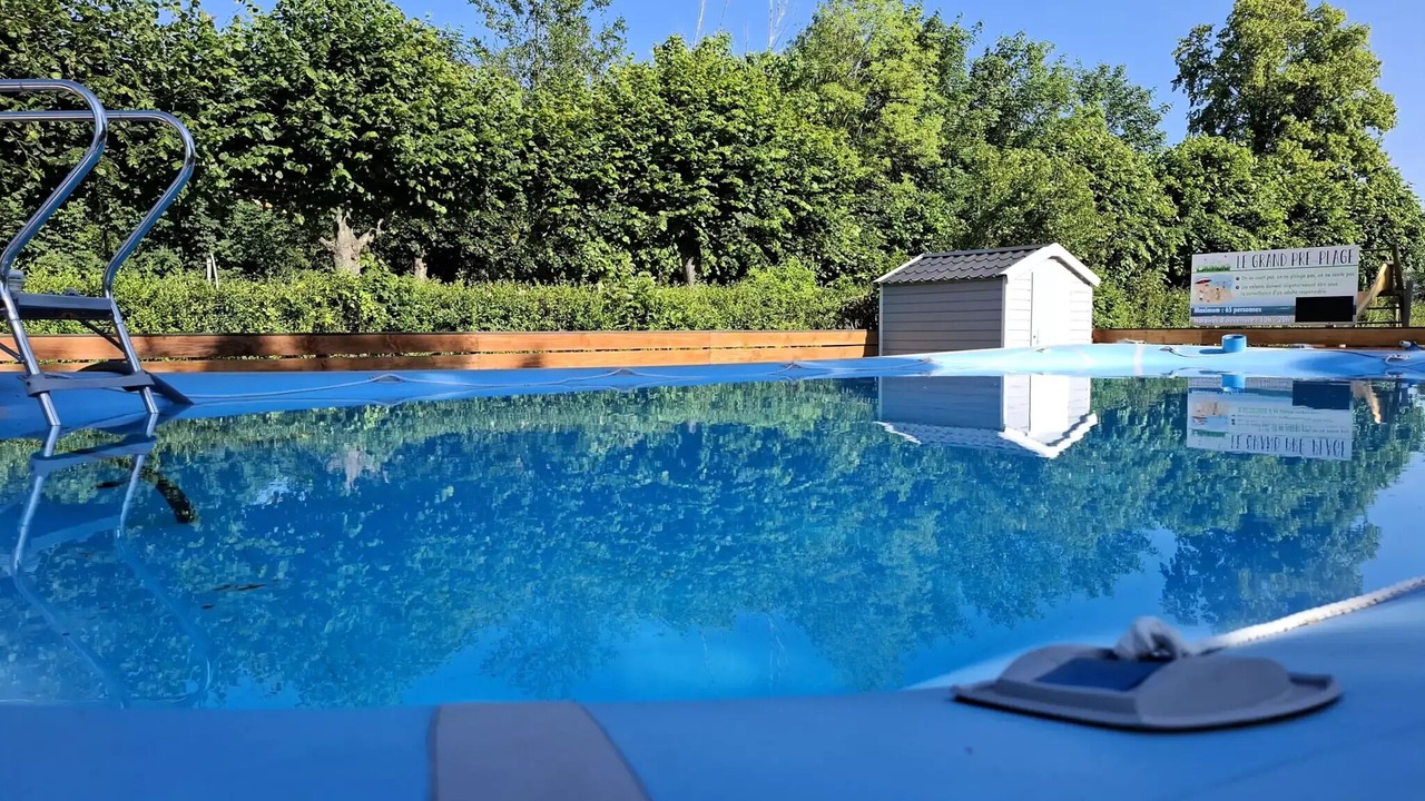 Photo of Outdoor in Long