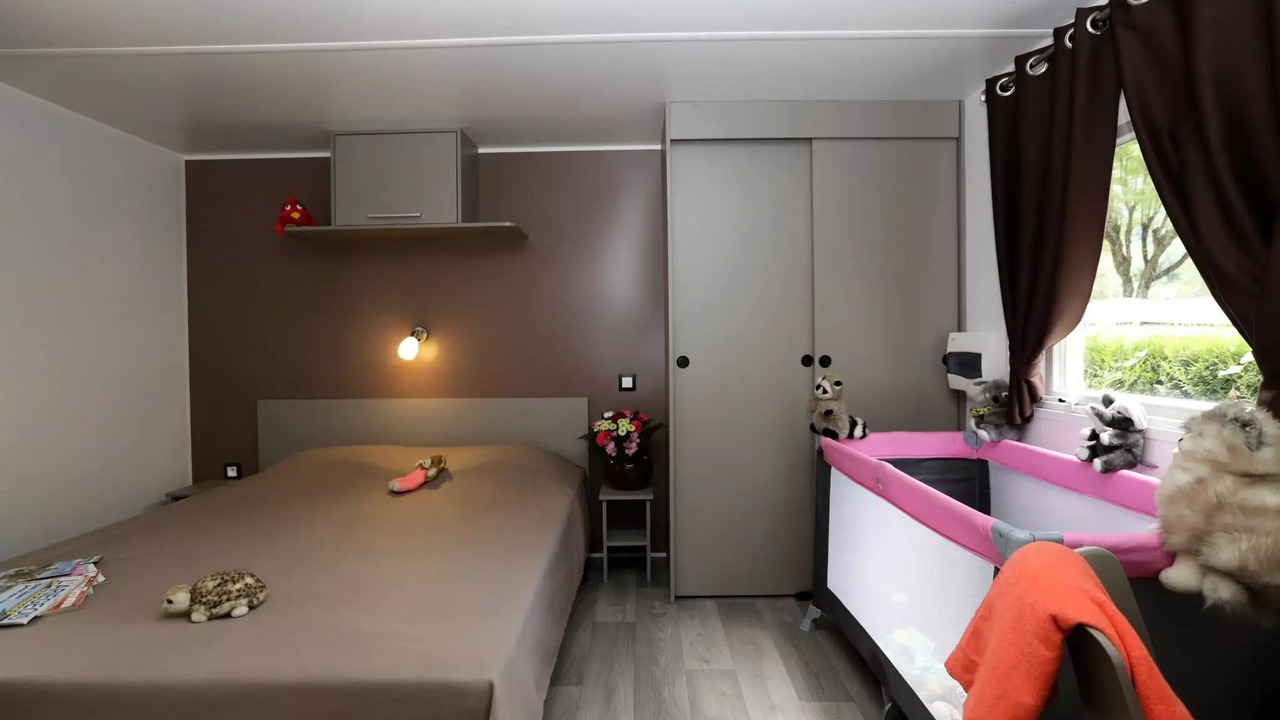 Photo of Bedroom in Alliat