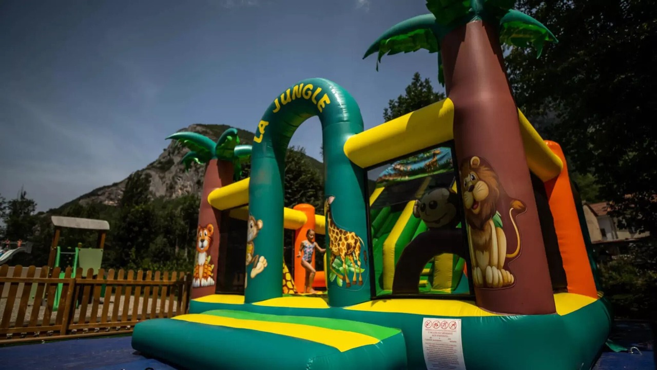 Photo of Others in Alliat