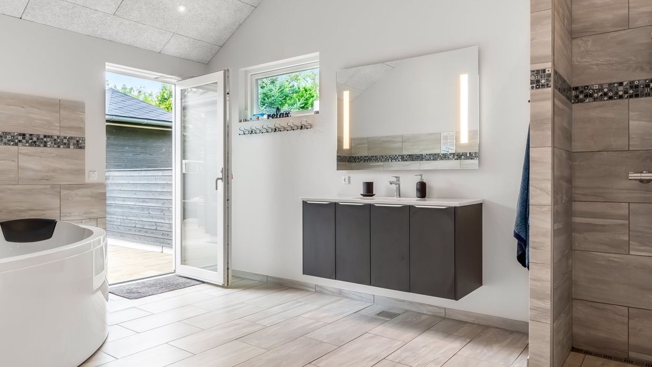 Photo of Bathroom in Tversted