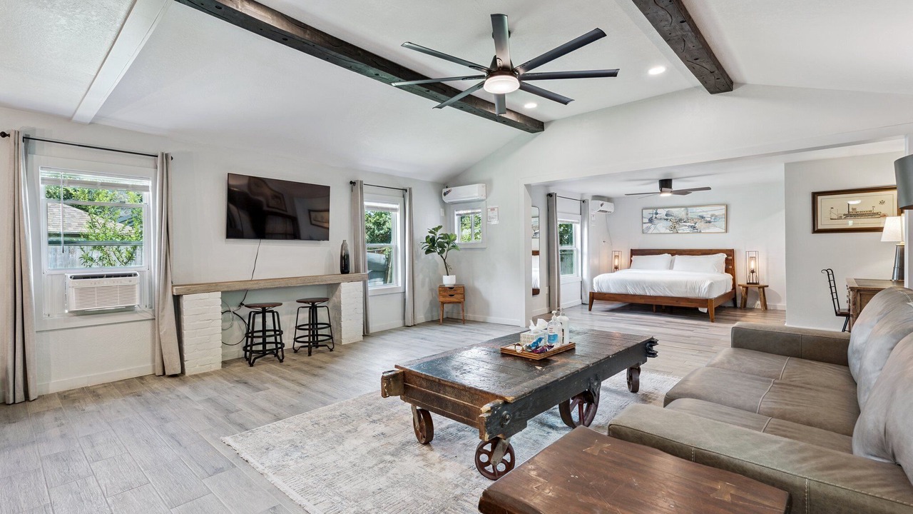 Photo of Bedroom in Central Oklahoma City