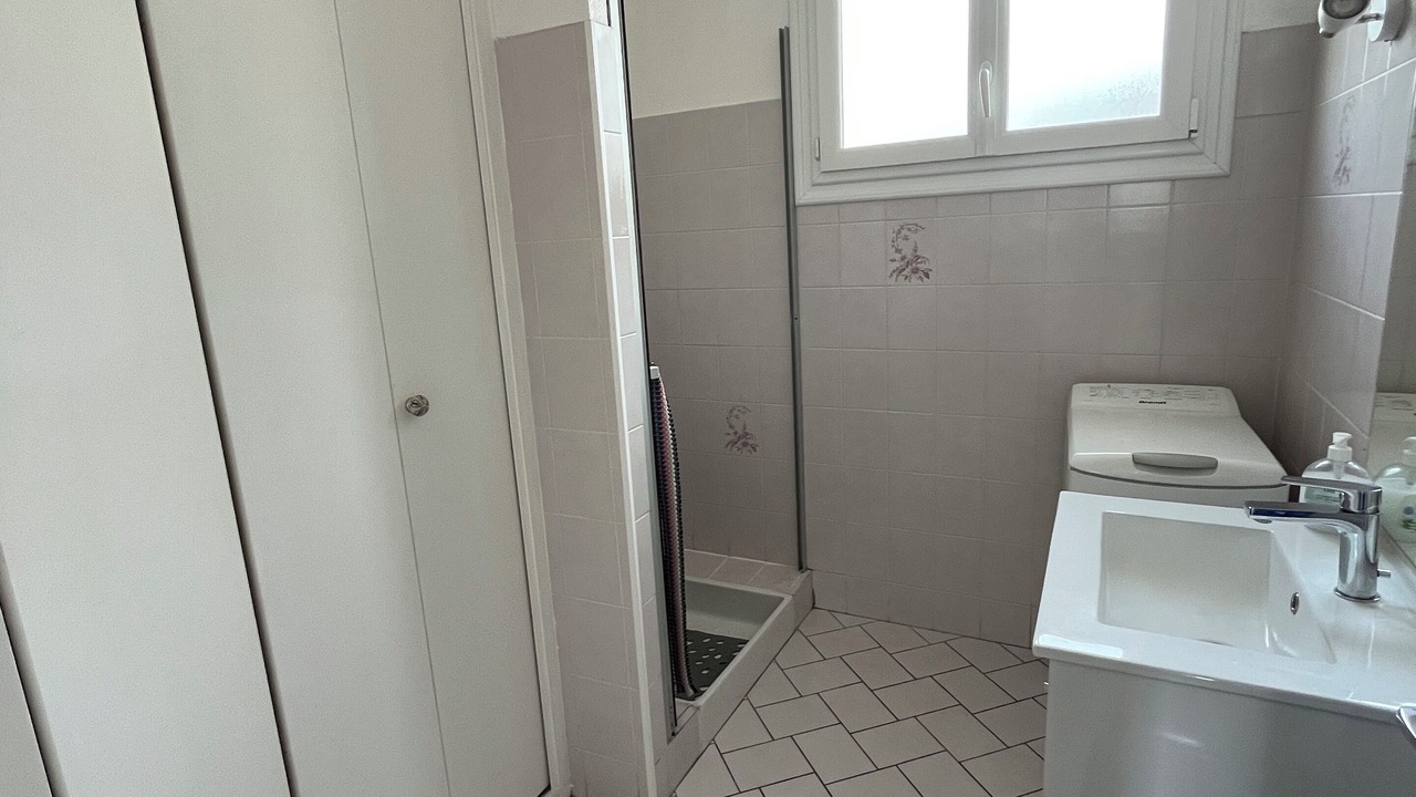 Photo of Bathroom in Saint-Martin-sur-Oust