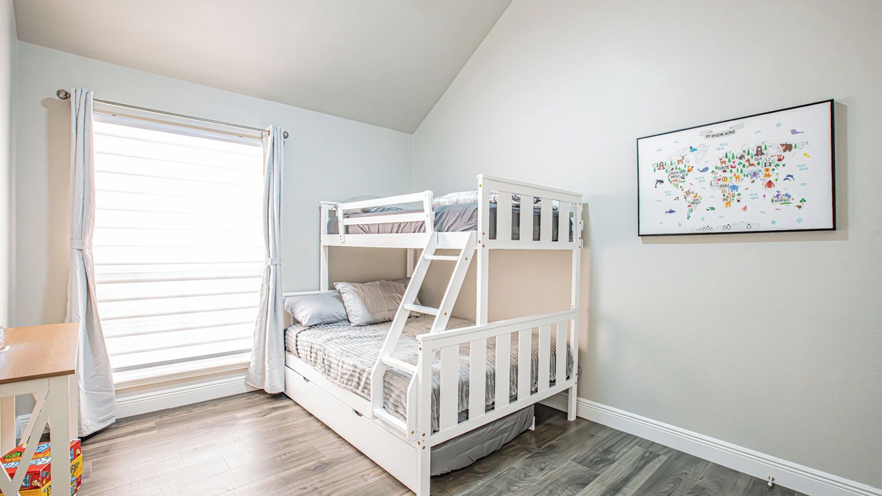 Photo of Bedroom in Valley Ranch