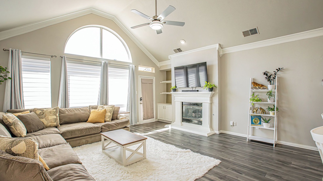Photo of Livingroom in Valley Ranch