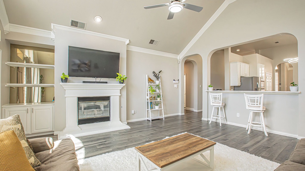 Photo of Livingroom in Valley Ranch