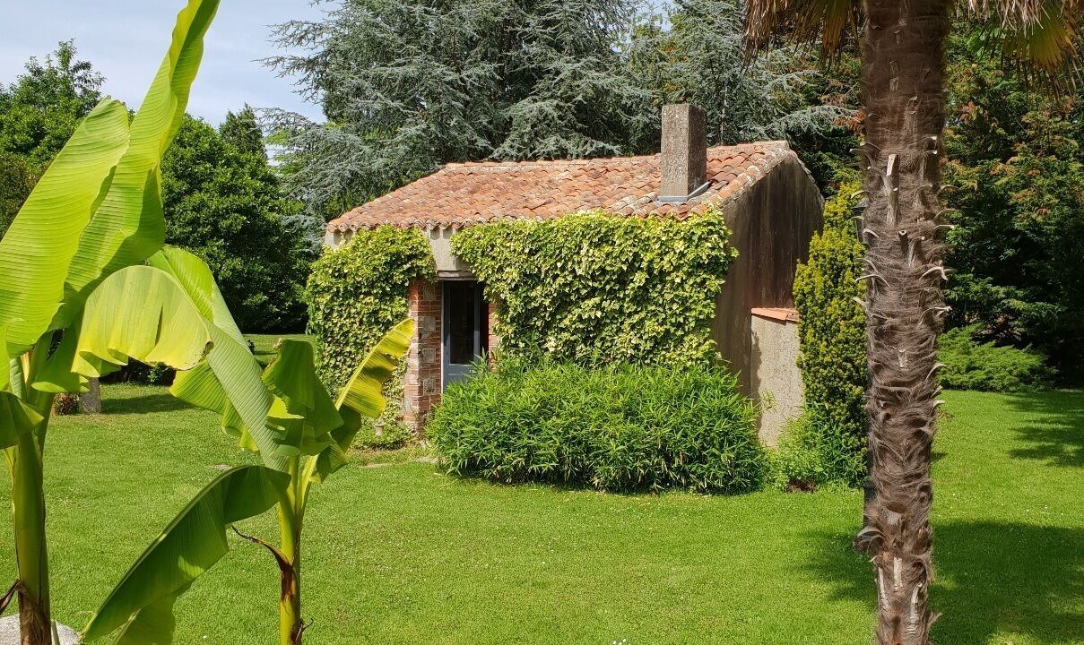 Photo of Outdoor in La Roche-sur-Yon