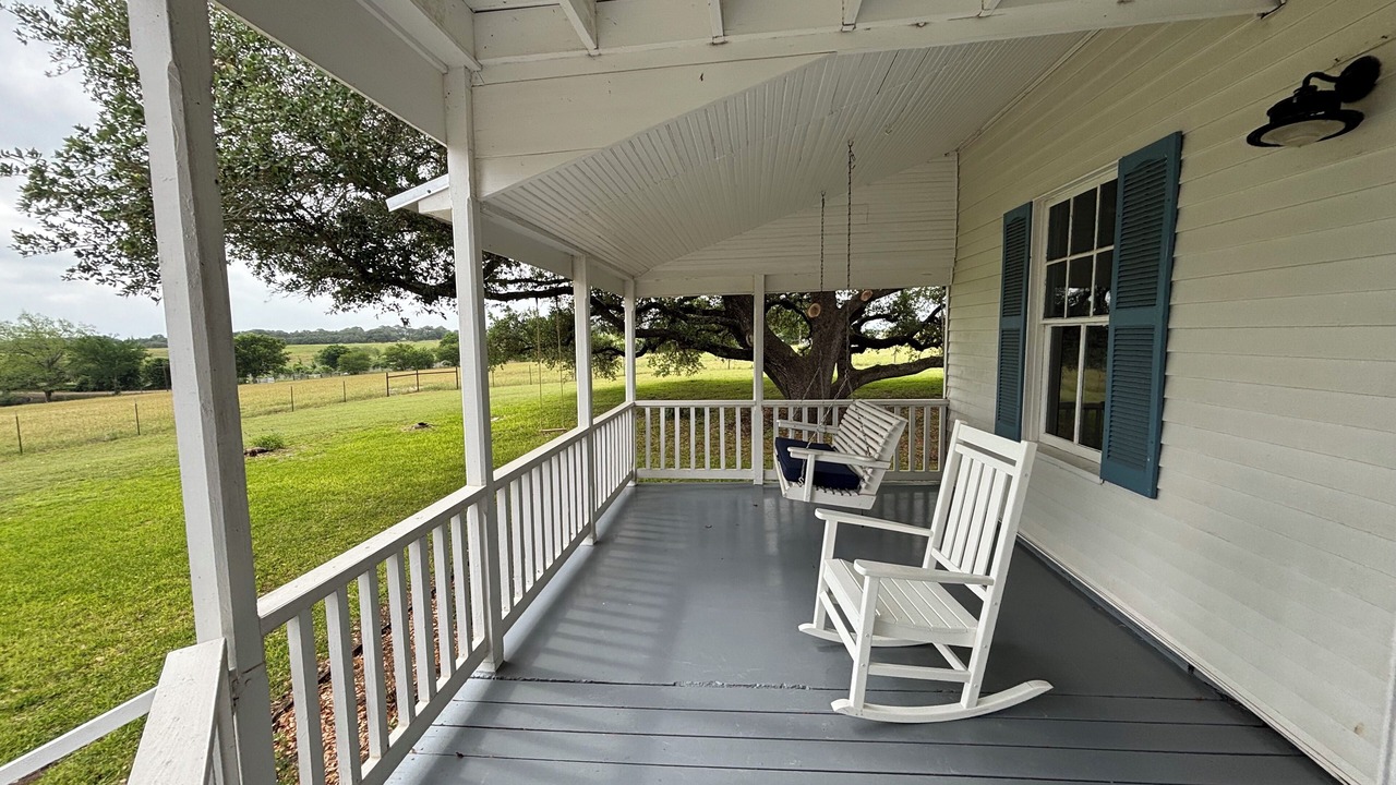 Photo of Patio Balcony in Schulenburg