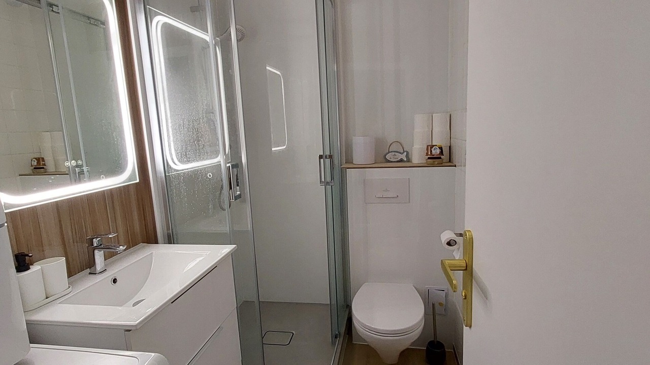 Photo of Bathroom in Sainte-Cecile-Plage