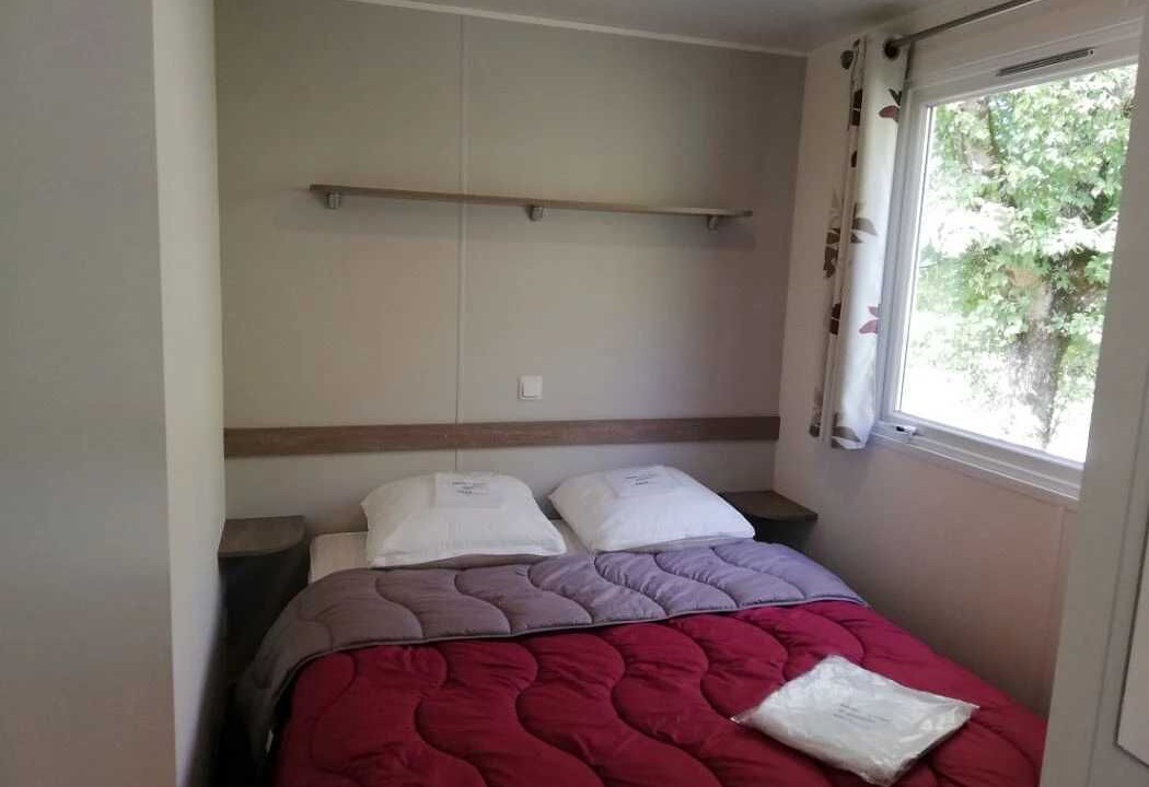 Photo of Bedroom in Montjoie-en-Couserans