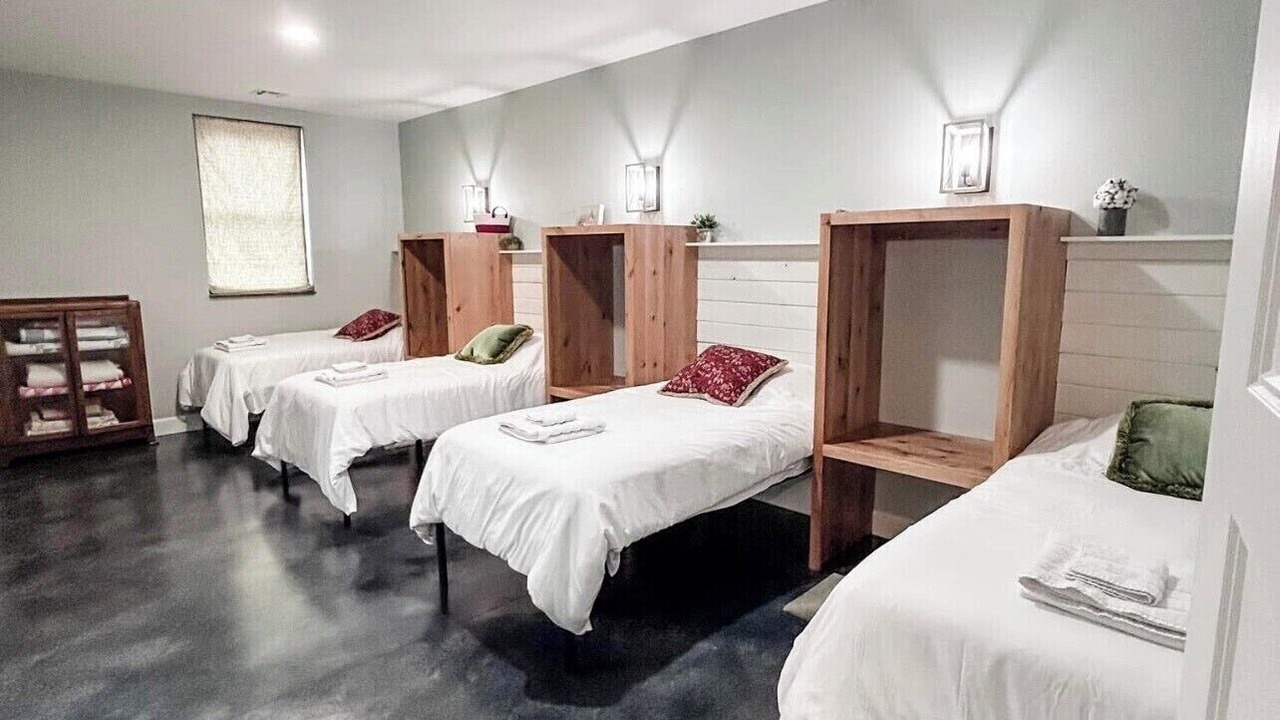 Photo of Bedroom in Sand Springs