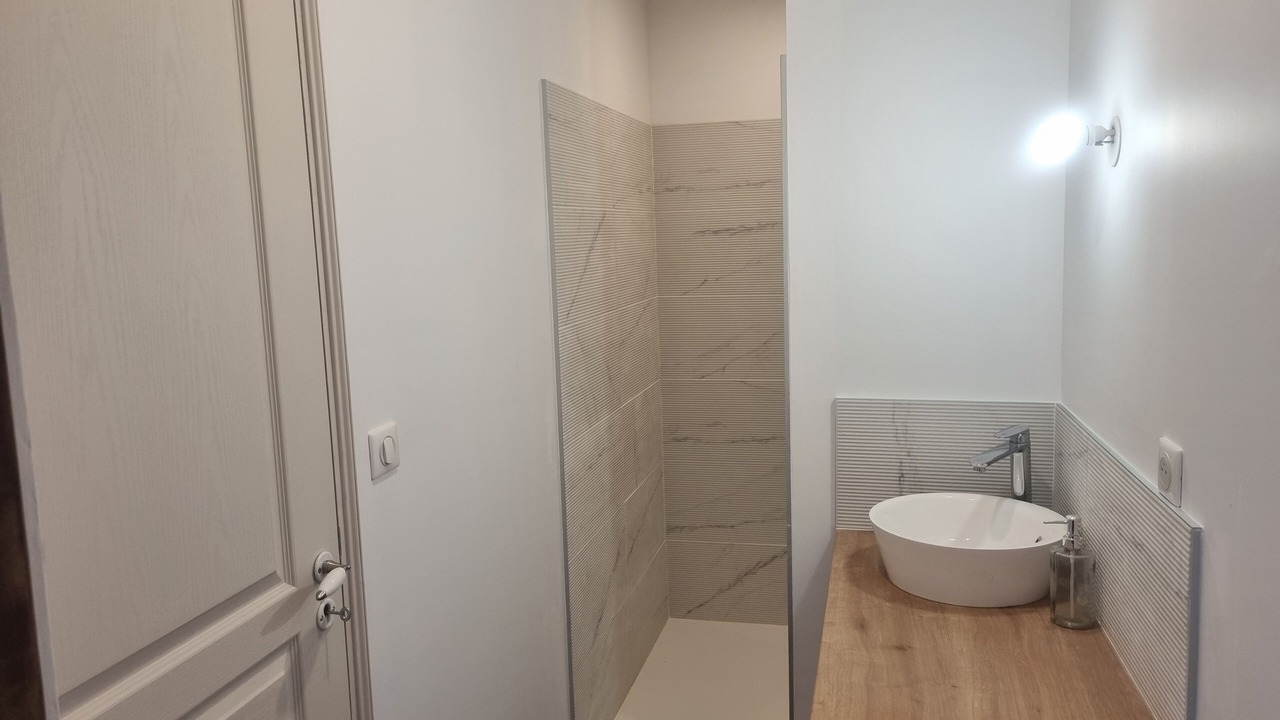 Photo of Bathroom in Barbaira