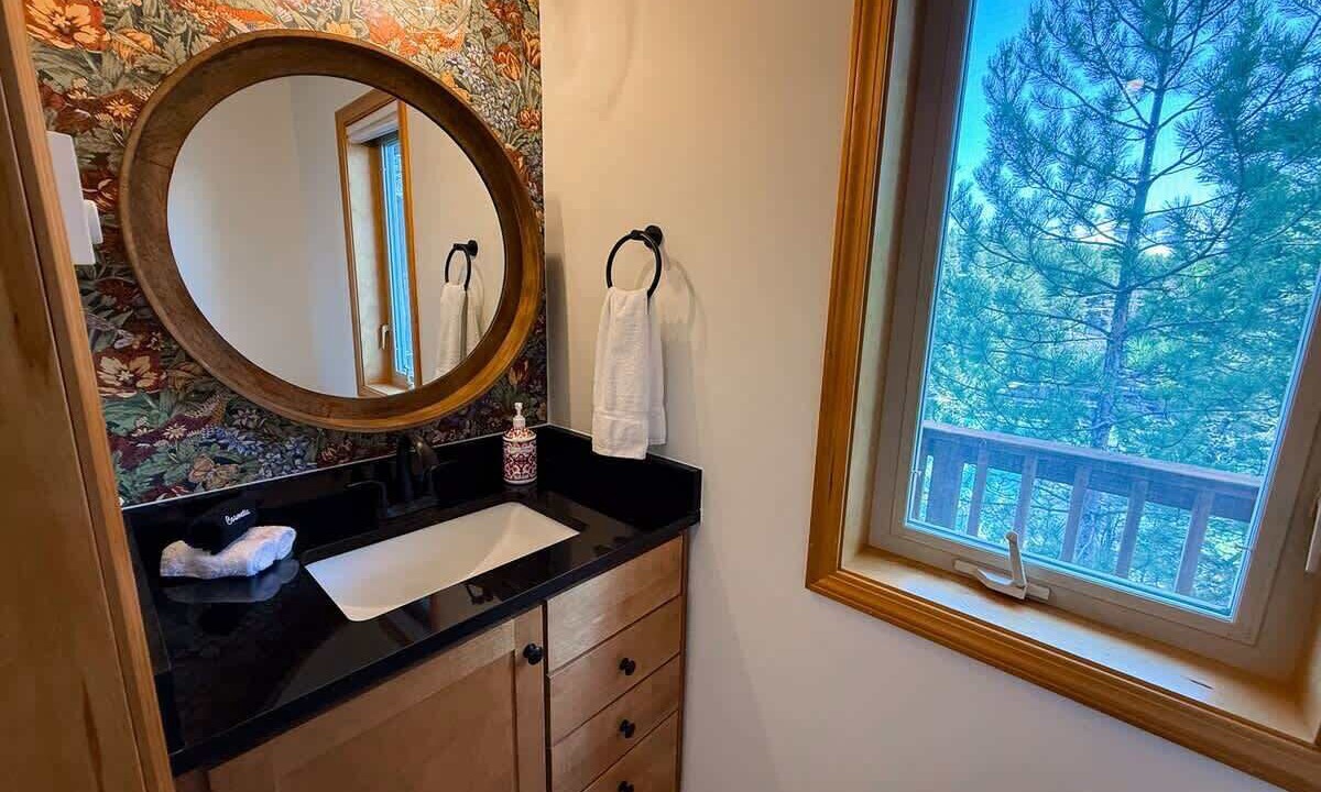 Photo of Bathroom in Finley Point