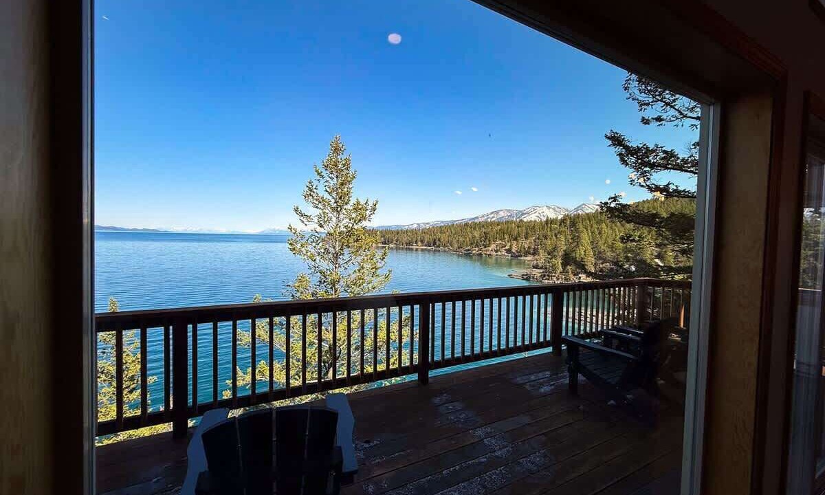 Photo of Patio Balcony in Finley Point