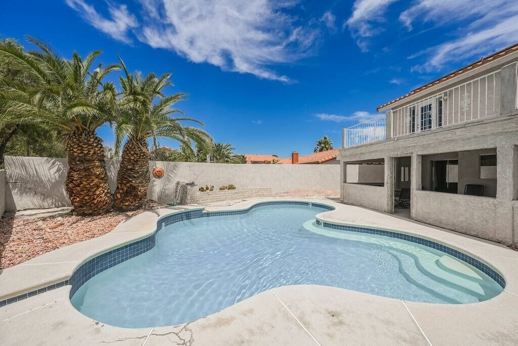 Photo of Outdoor in Green Valley North