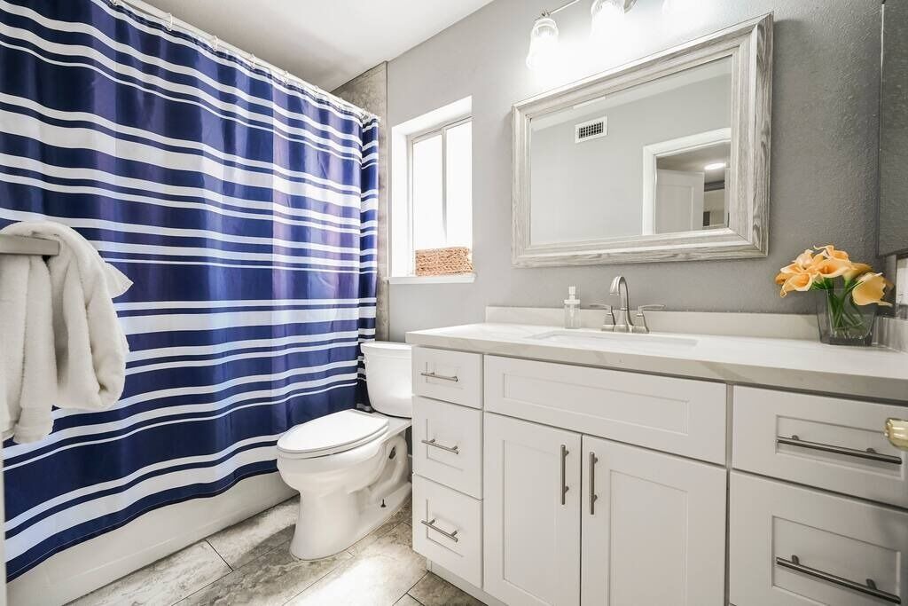 Photo of Bathroom in Green Valley North