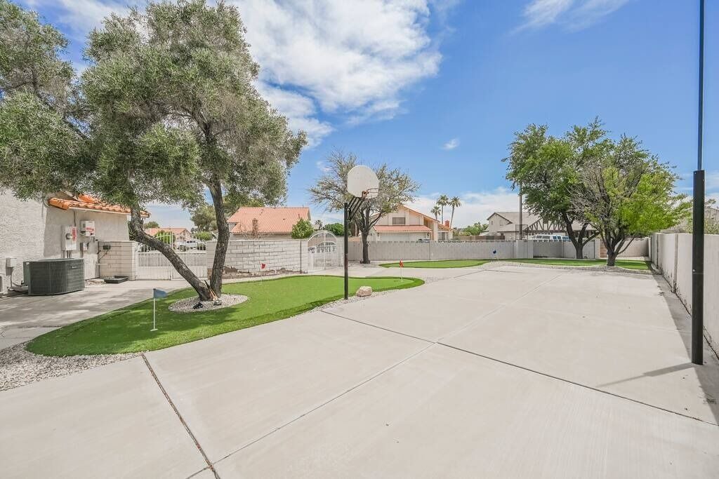 Photo of Others in Green Valley North