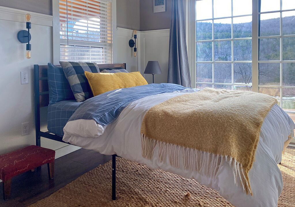 Photo of Bedroom in Gallupville