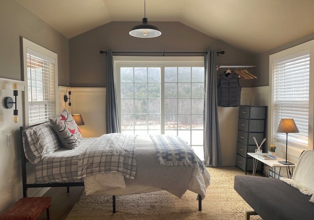 Photo of Bedroom in Gallupville