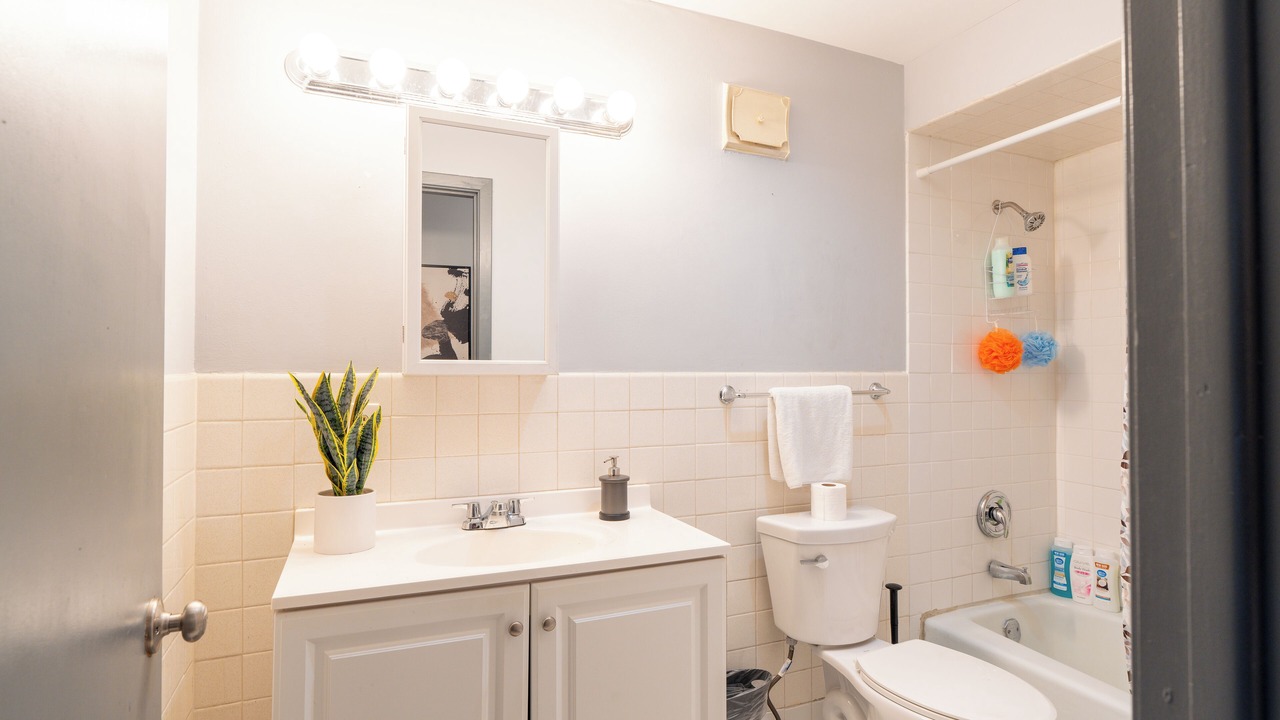 Photo of Bathroom in West Ridge