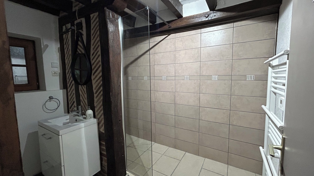 Photo of Bathroom in Nouan-le-Fuzelier