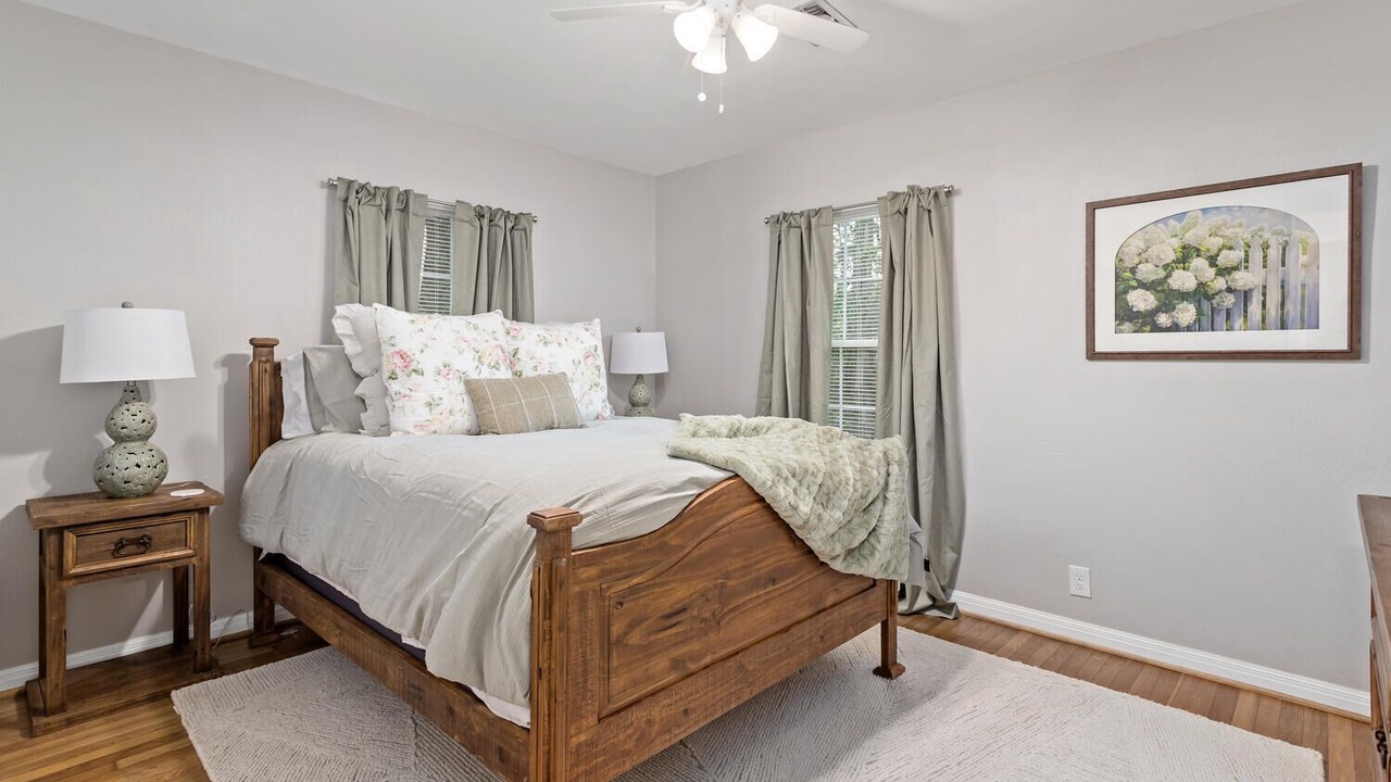 Photo of Bedroom in Beaumont