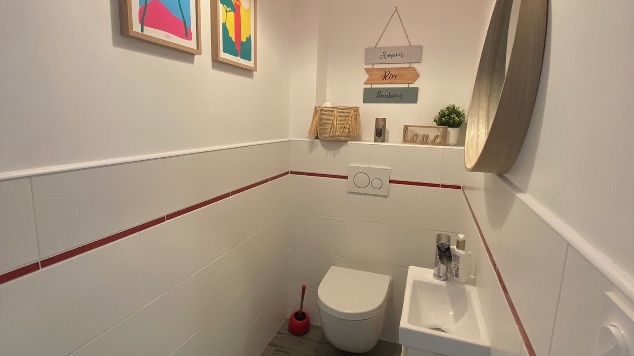 Photo of Bathroom in Le Pian-Medoc