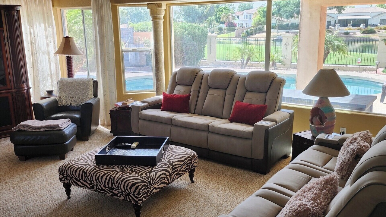 Photo of Livingroom in Ocotillo
