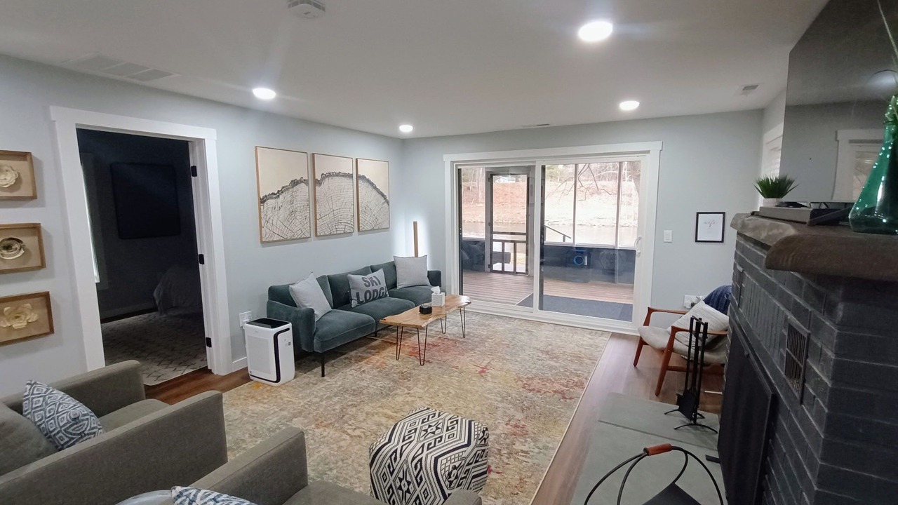 Photo of Livingroom in Gaines